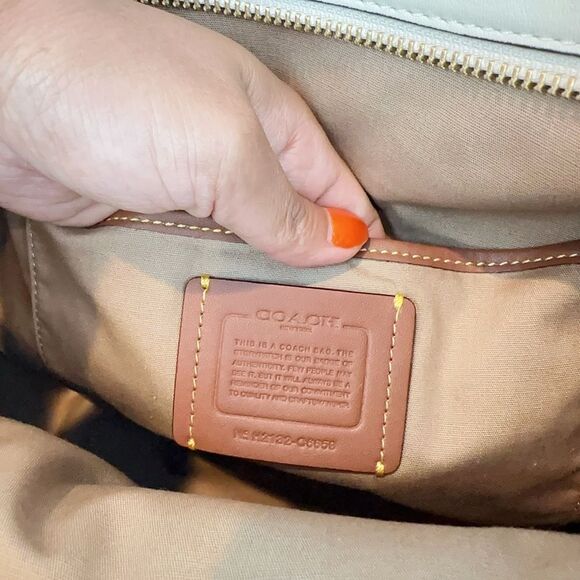 NWT Coach Soft Tabby Hobo In Signature Jacquard - Picture 7 of 8